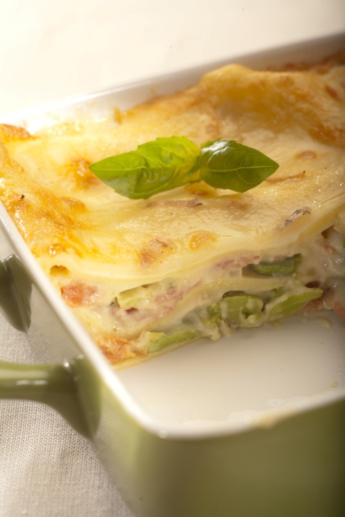 Lasagne z bobem, bazylią i serem taleggio