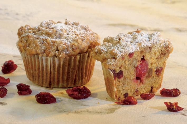 Muffiny z żurawiną amerykańską i orzechami włoskimi